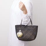 【名入れ】花びらのキーホルダー