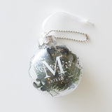 花びらのキーホルダー イニシャル