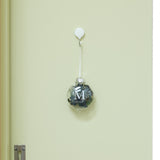 花びらのキーホルダー イニシャル