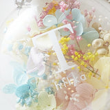 花びらのキーホルダー イニシャル